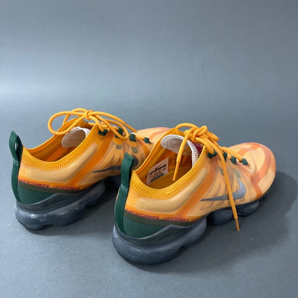 Nike Air VaporMax 2019 Utility Canyon Gold Running Shoes Men's 8.5 - Picture 3 of 6